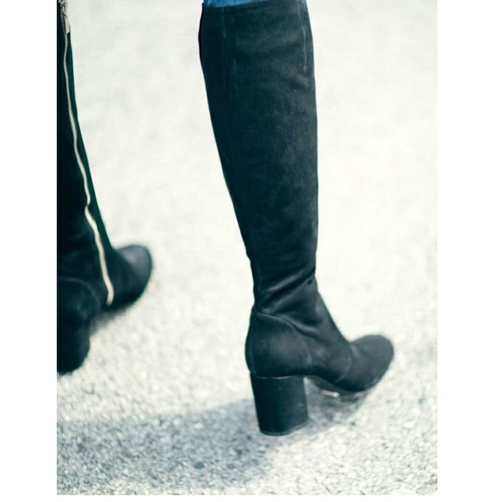 Sexy Chic SCHUTZ Black Suede Boots - Picture 7 of 15